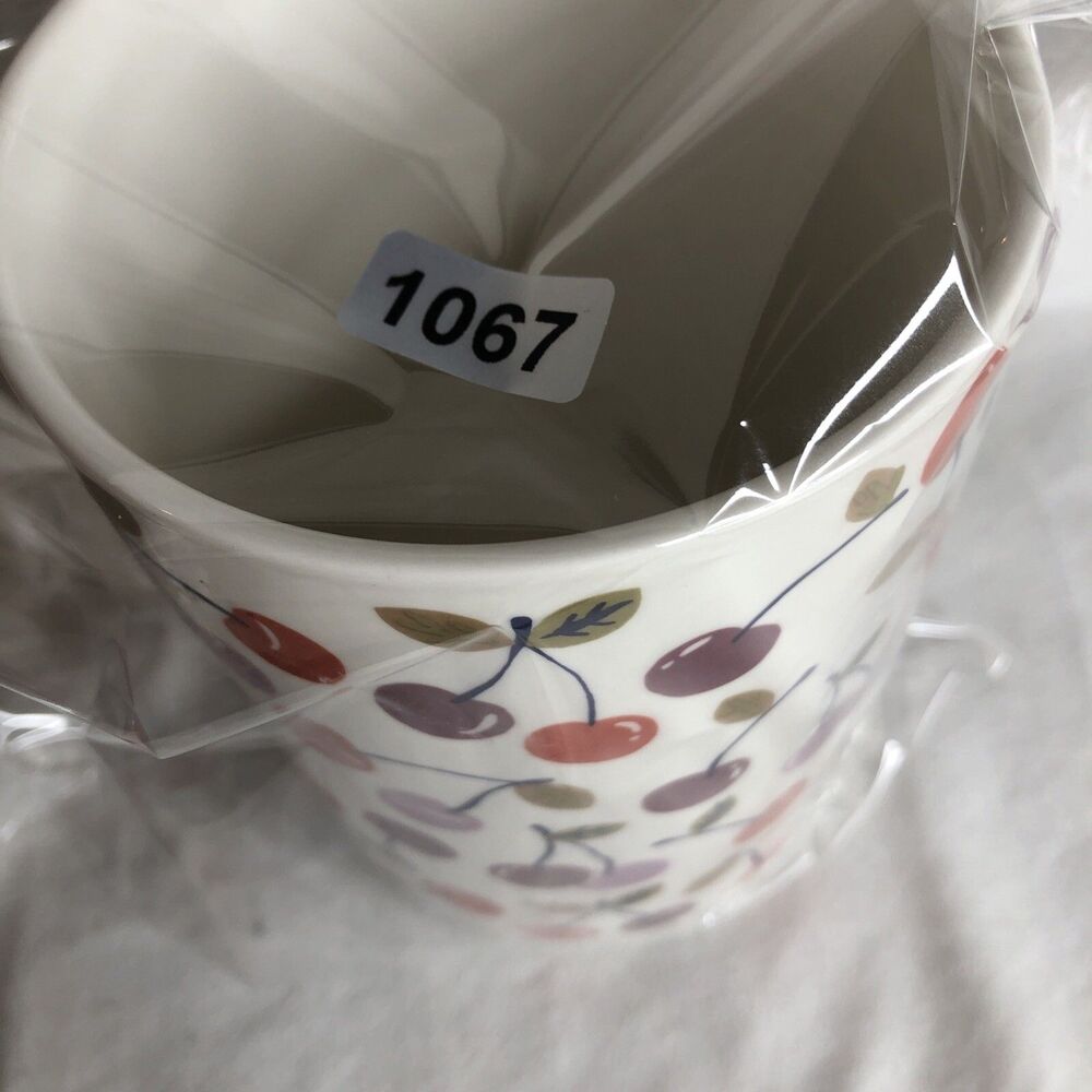 LOT OF 2 🍒Target Room Essentials 🍒 Cherries Coffee Mug 🍒 NEW!! - Picture 8 of 8